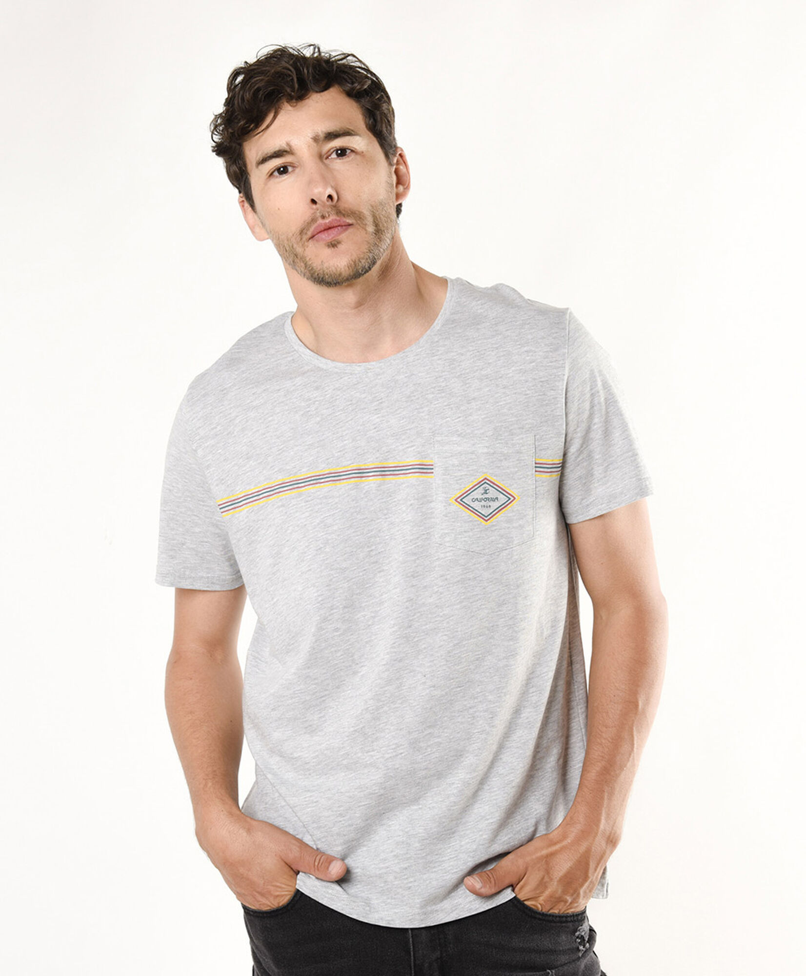 Polera hombre líneas bolsillo Polera hombre líneas bolsillo