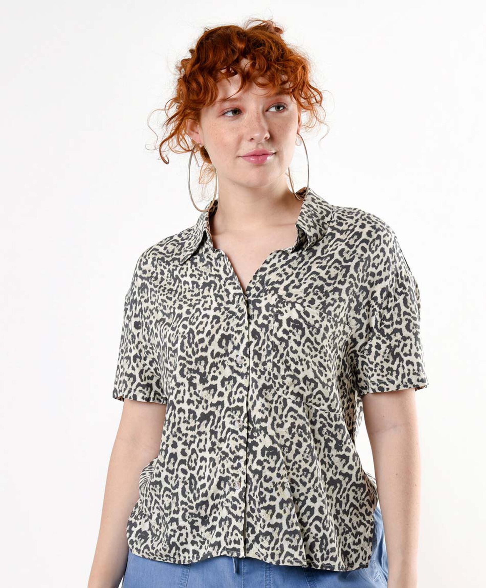 Blusa mujer animal print bolsillo Blusa mujer animal print bolsillo