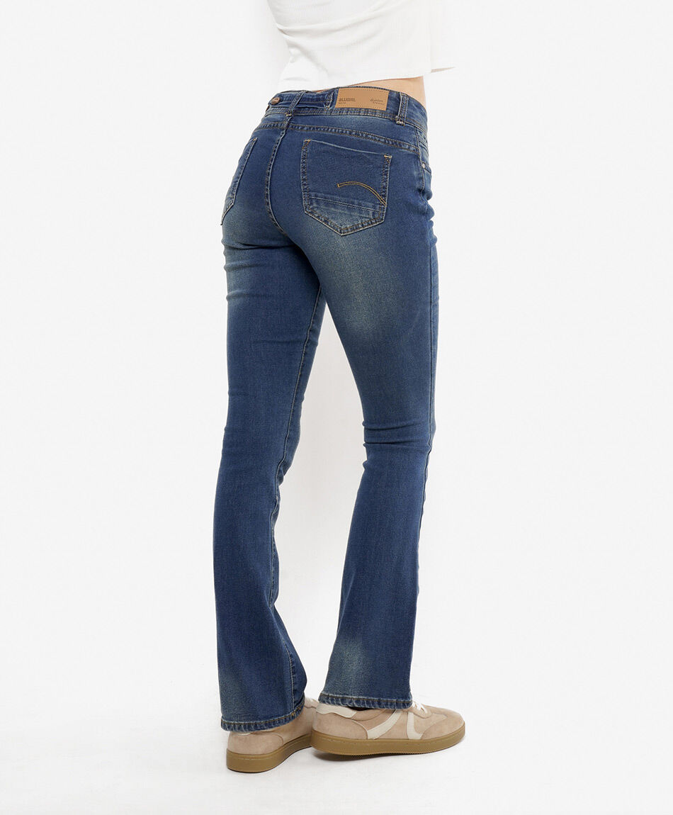 Jeans mujer botones en pretina flare
