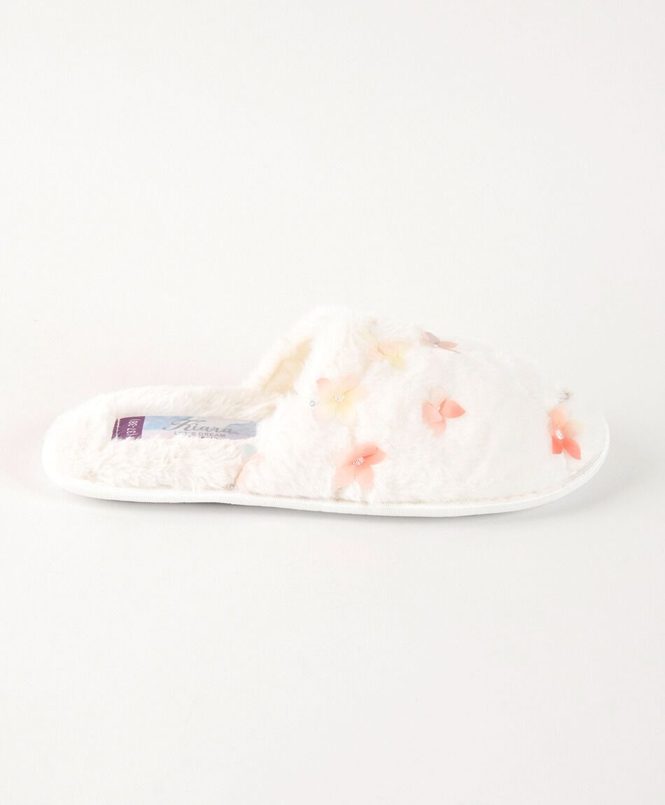 Pantuflas mujer floreada
