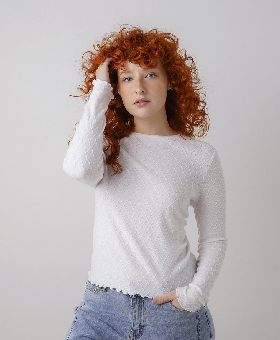 Polera mujer l&iacute;neas calados