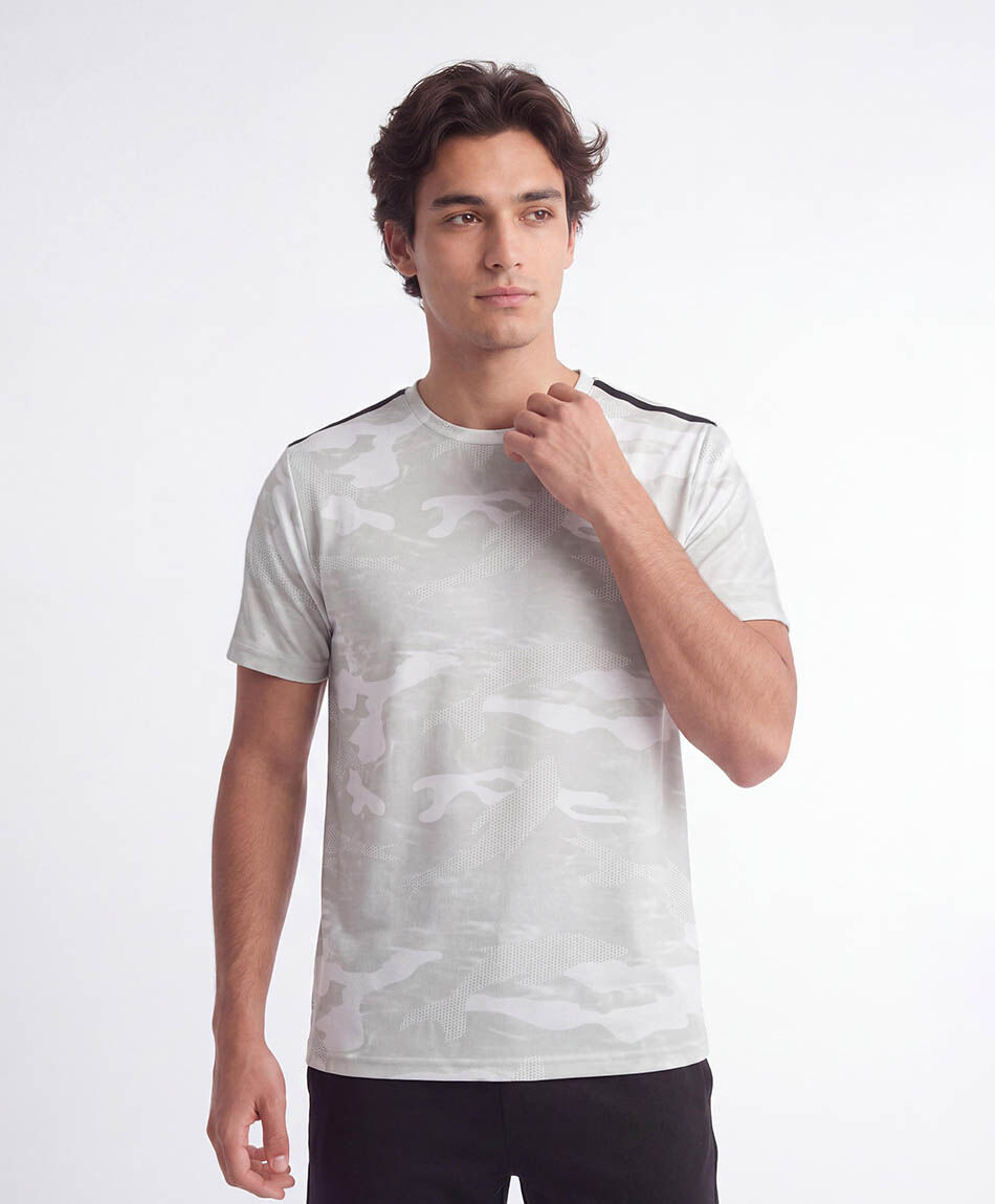 Polera deportiva hombre camuflaje