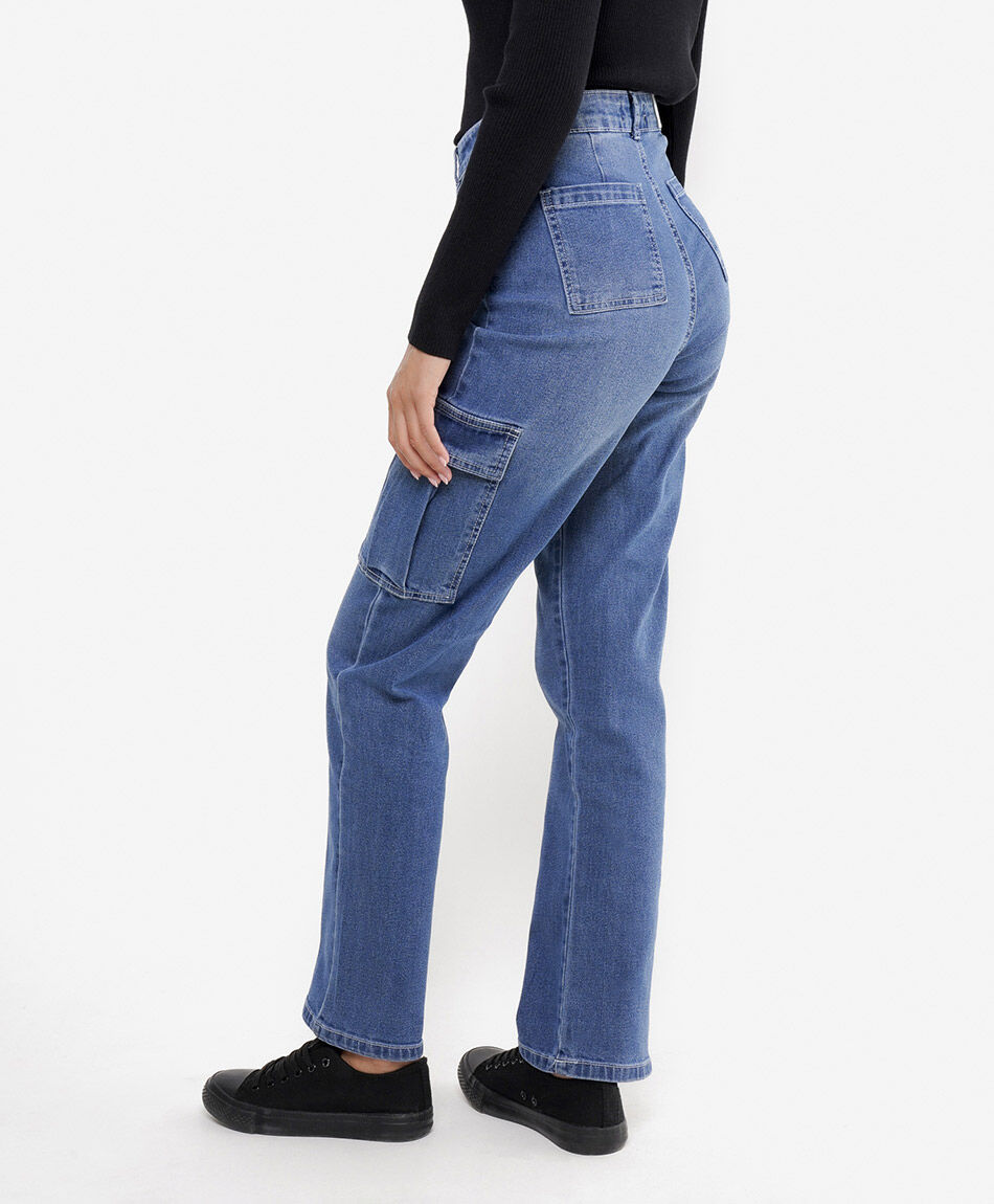 Jeans mujer bolsillos cargo