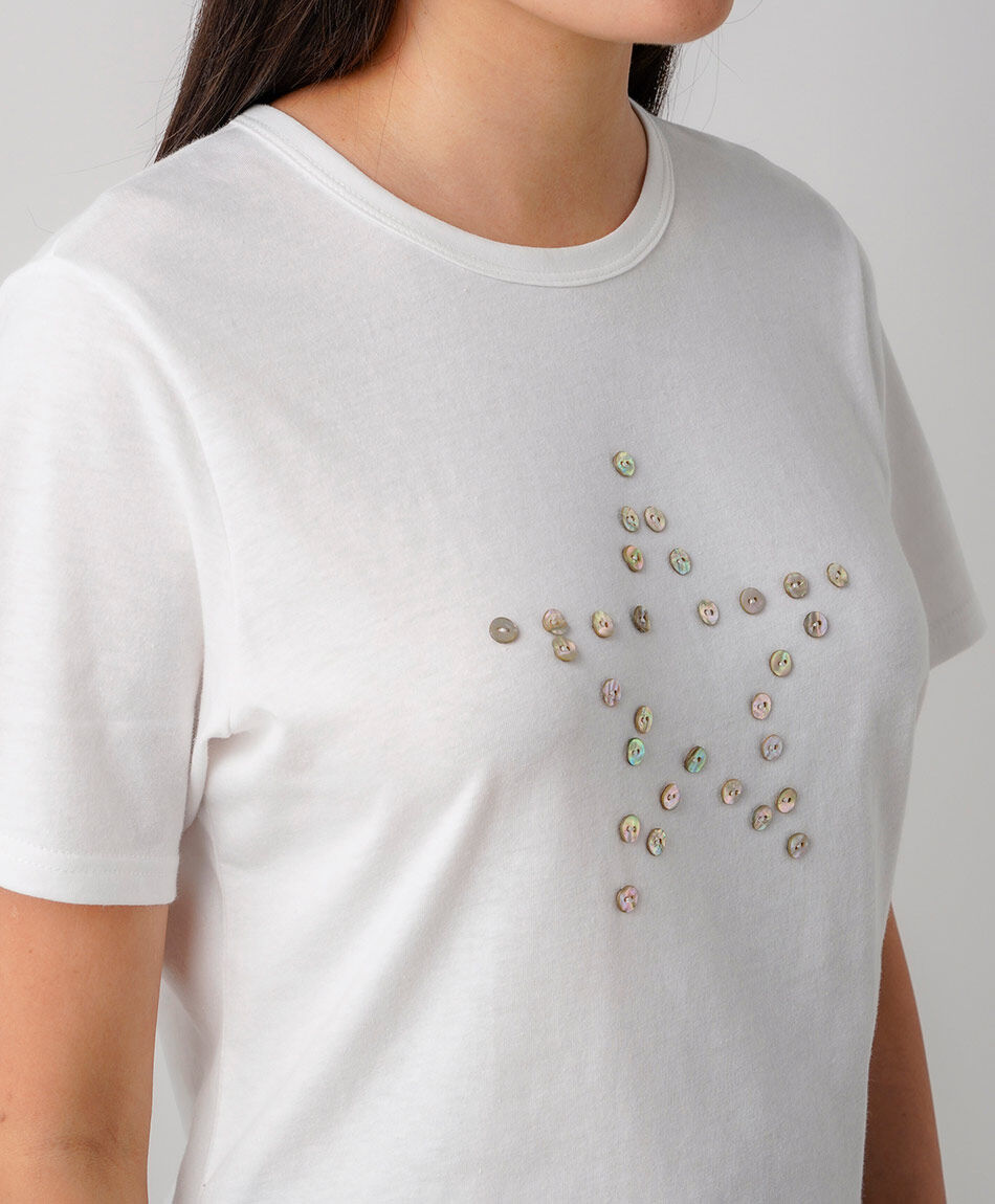 Polera mujer bordado botones