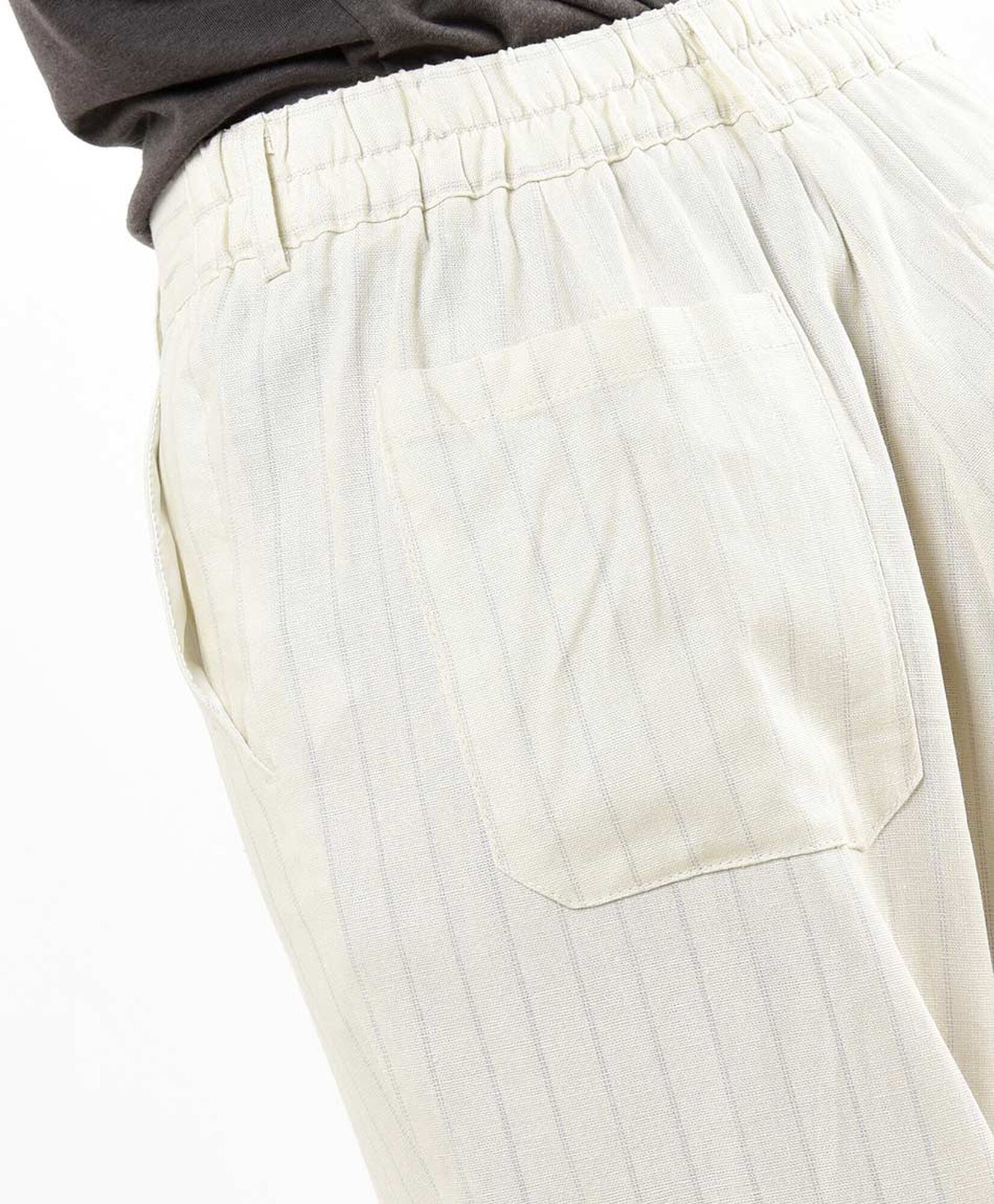 Pantalón mujer líneas natural Pantalón mujer líneas natural