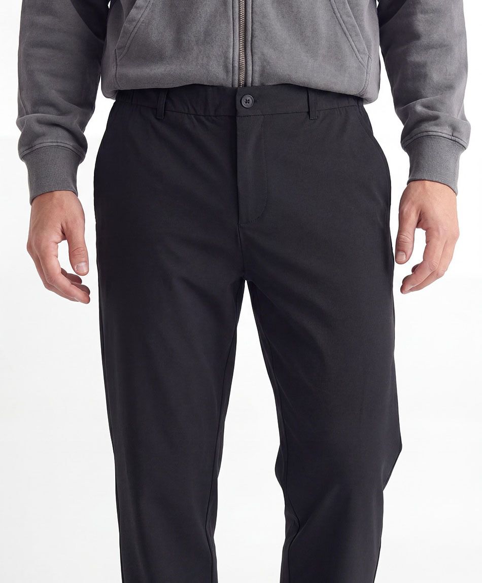 Pantal&oacute;n hombre ultra stretch negro