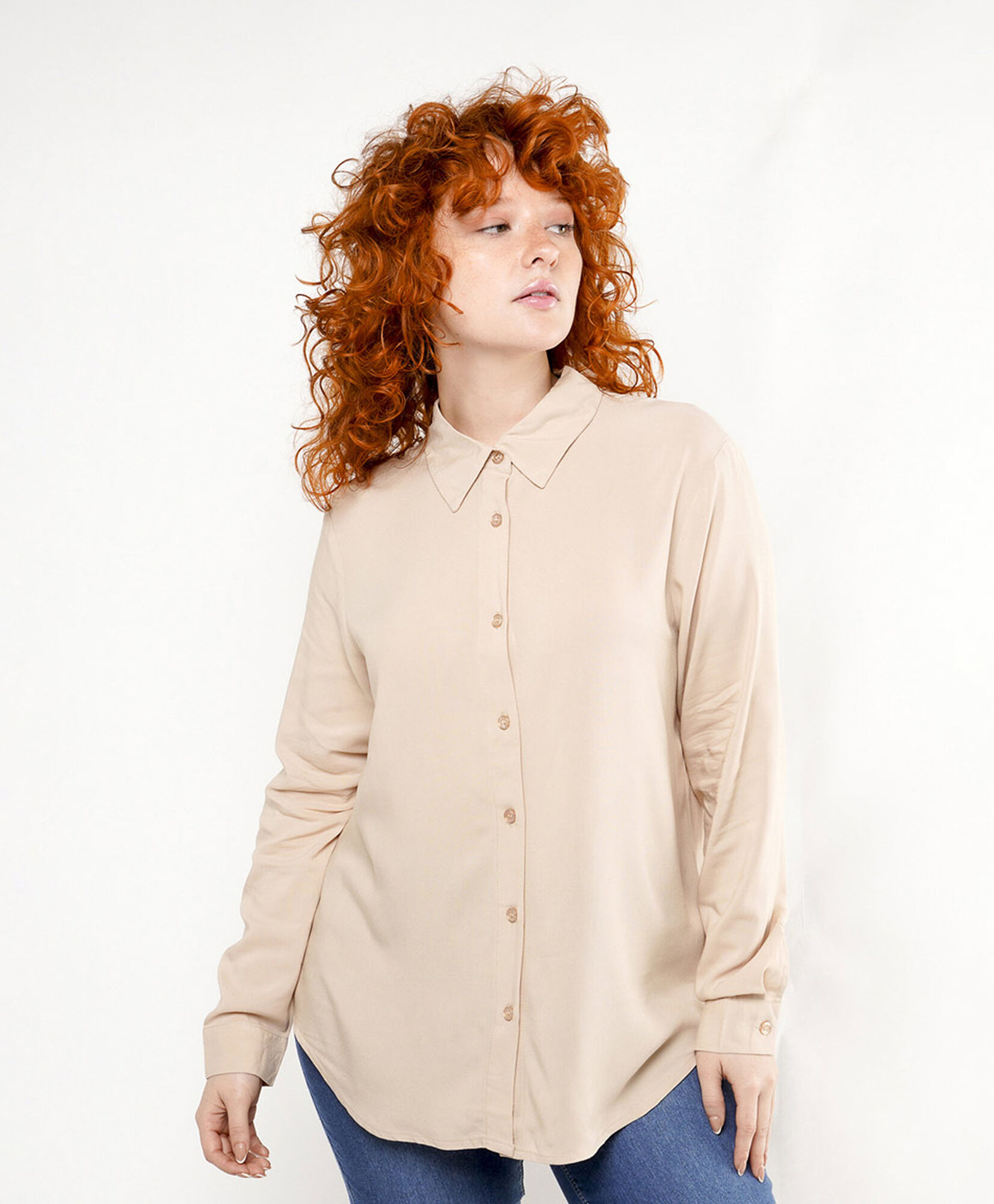 Blusa mujer clásica beige Blusa mujer clásica beige