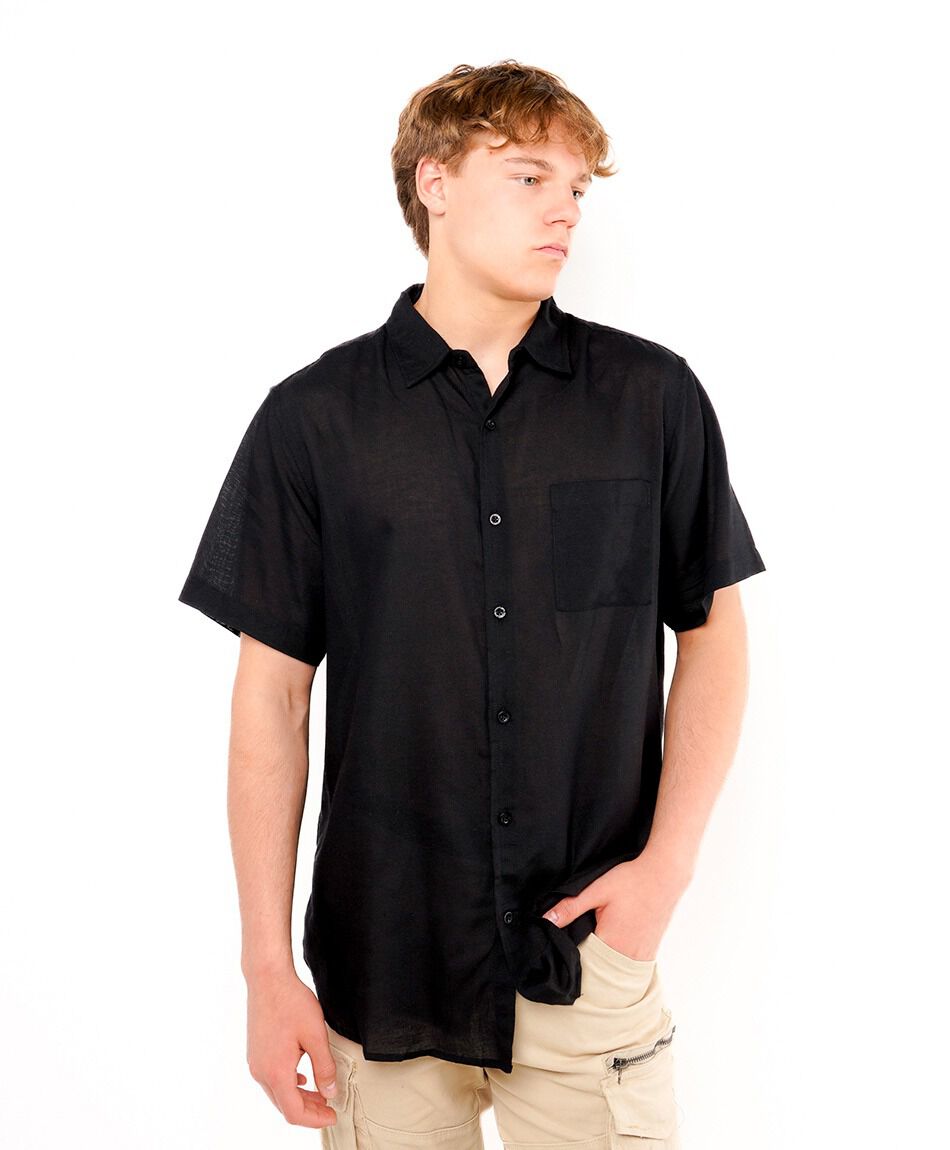 Camisa hombre b&aacute;sica manga corta