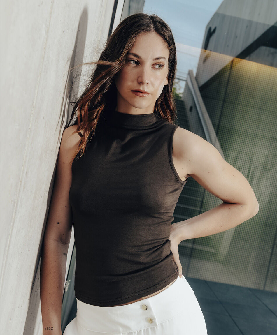 Polera mujer cuello alto