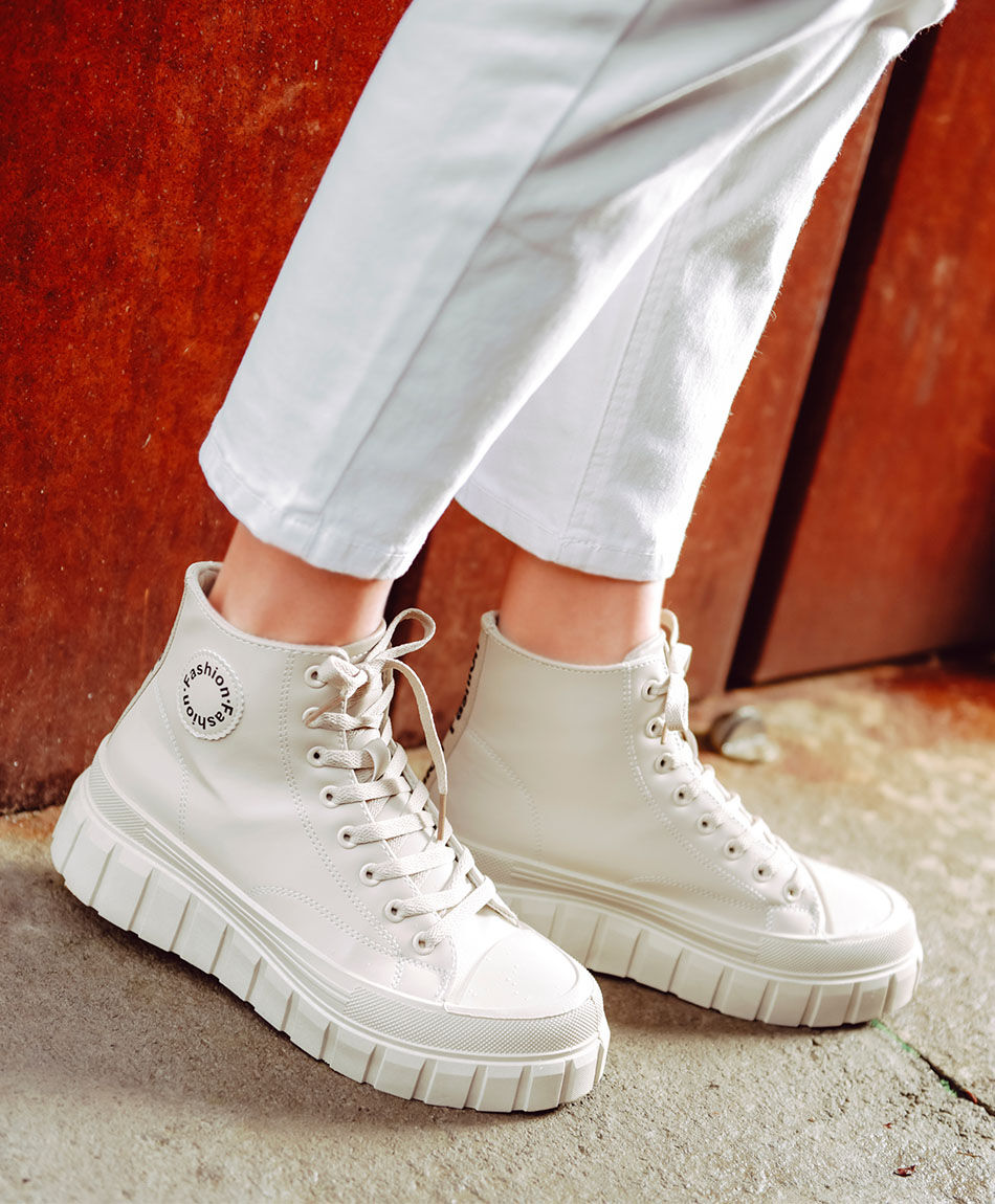Zapatilla mujer fashion