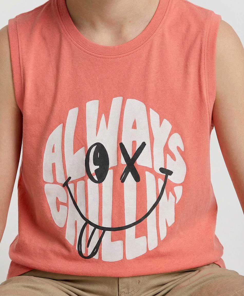 Polera ni&ntilde;o chilling sin mangas