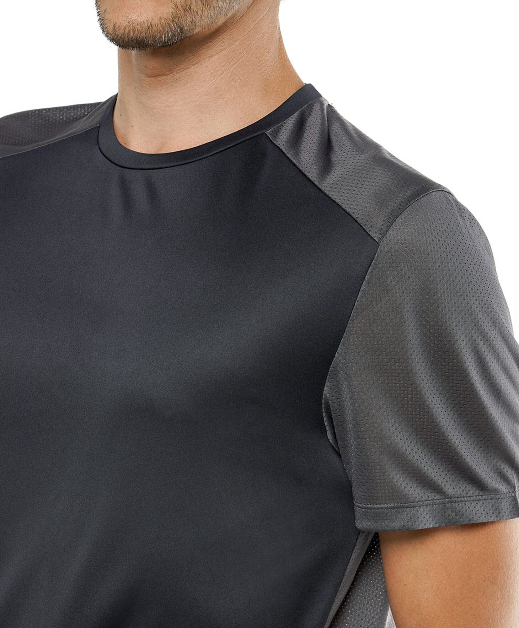 Polera deportiva hombre gris Polera deportiva hombre gris