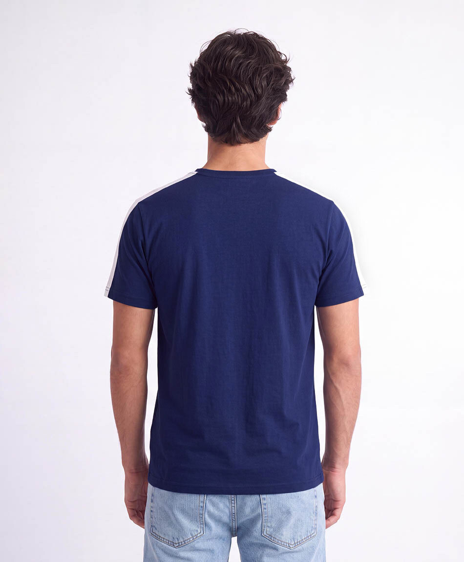 Polera hombre contraste l&iacute;neas