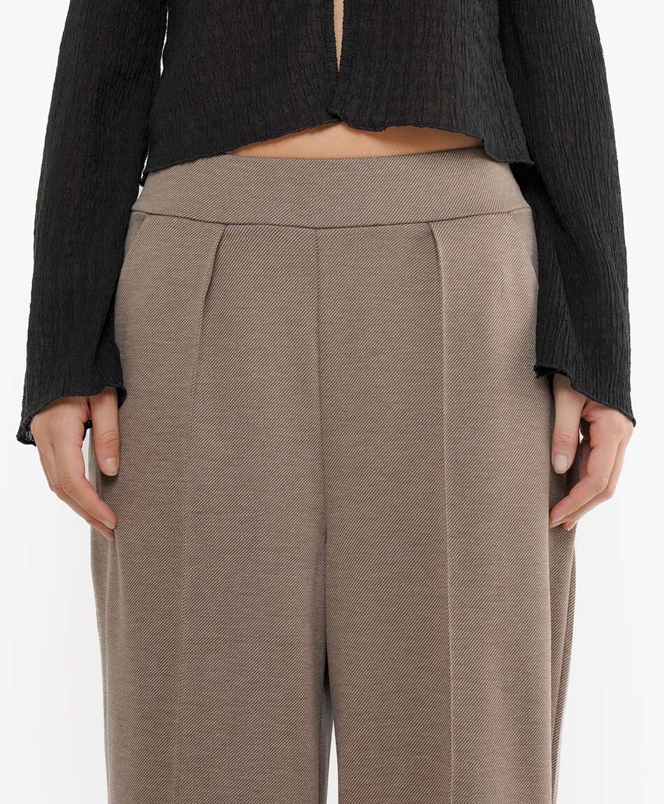 Pantal&oacute;n mujer buzo recto