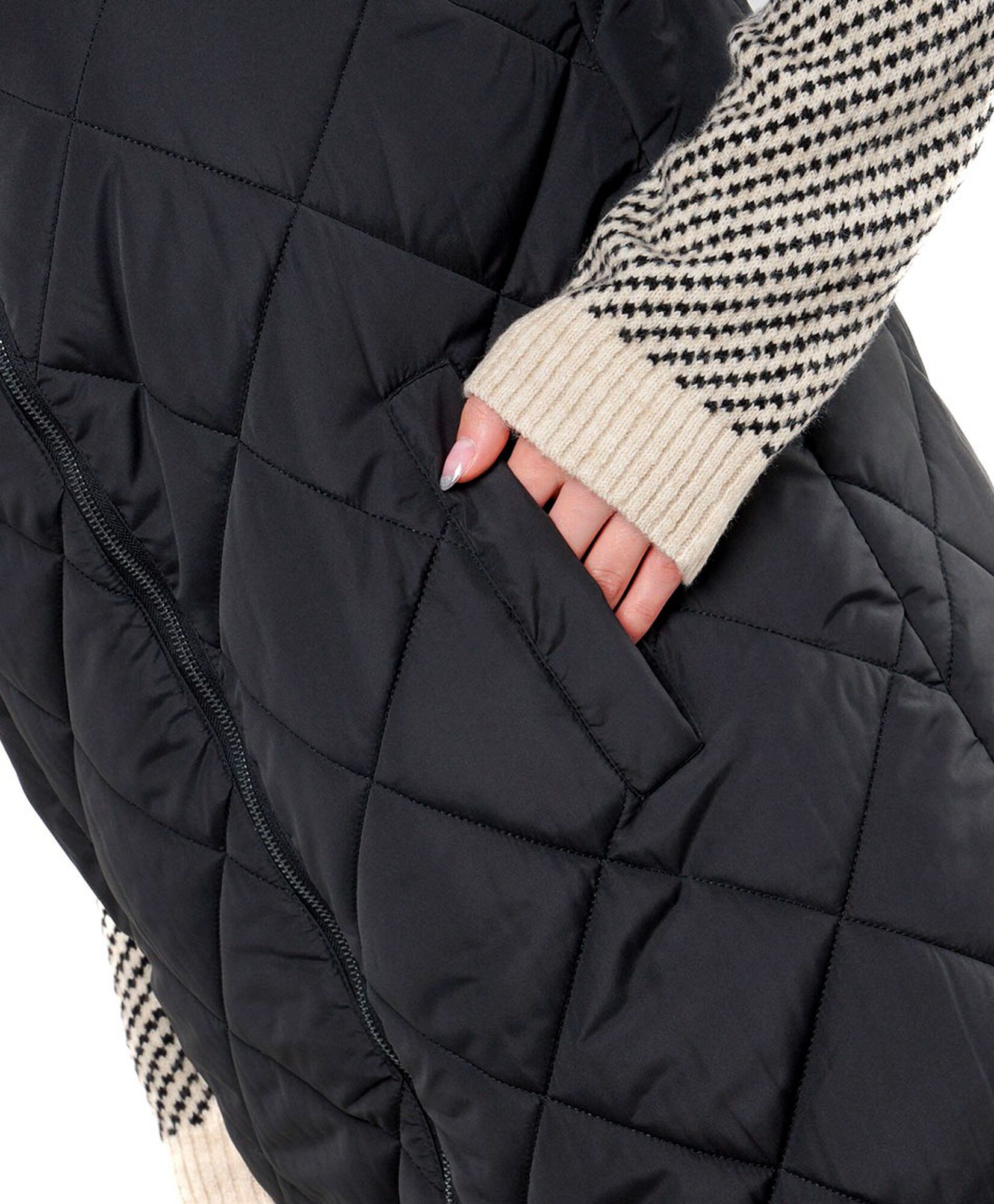 Parka mujer rombos larga sin mangas black Parka mujer rombos larga sin mangas black