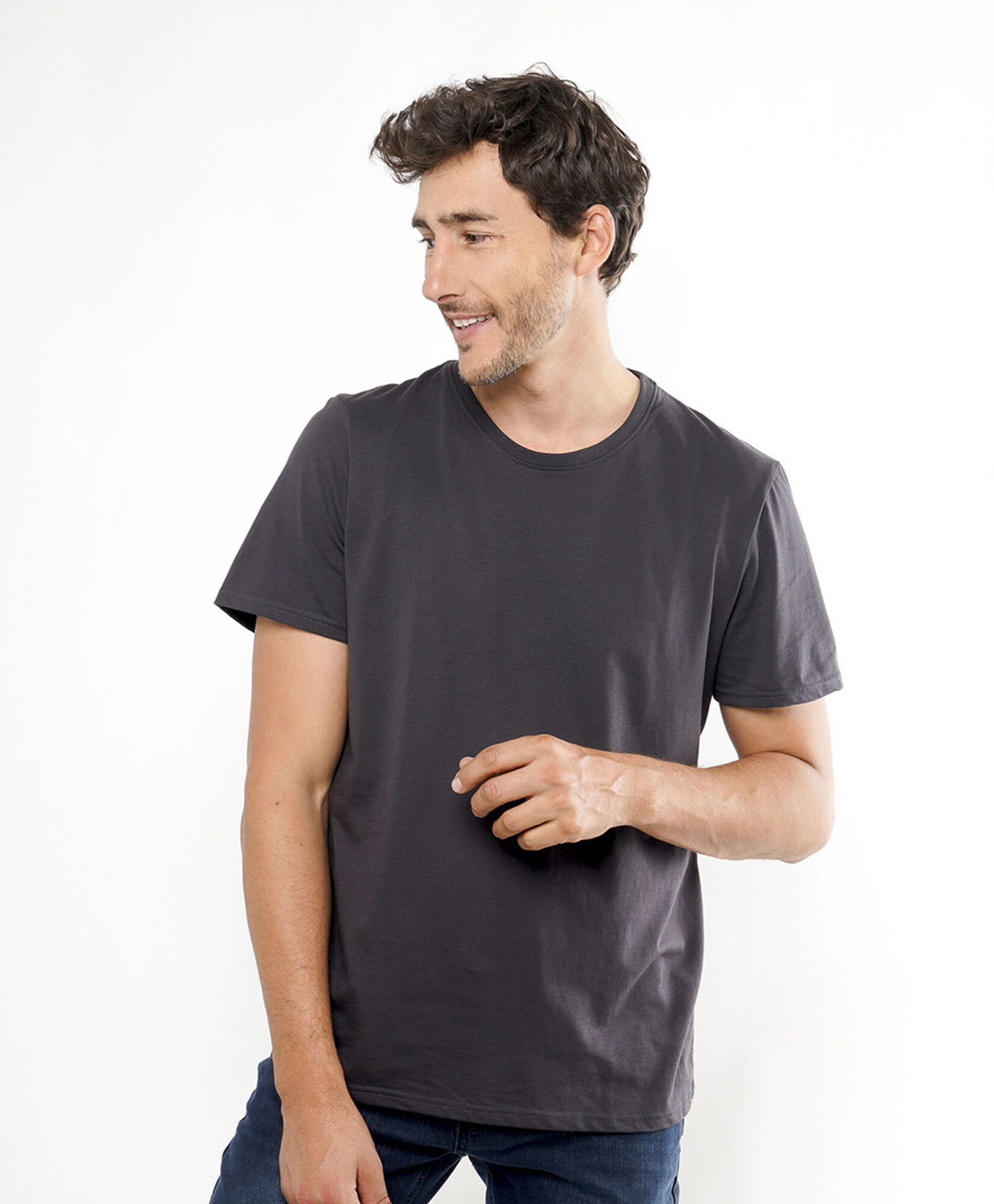 Polera hombre básica colores Polera hombre básica colores