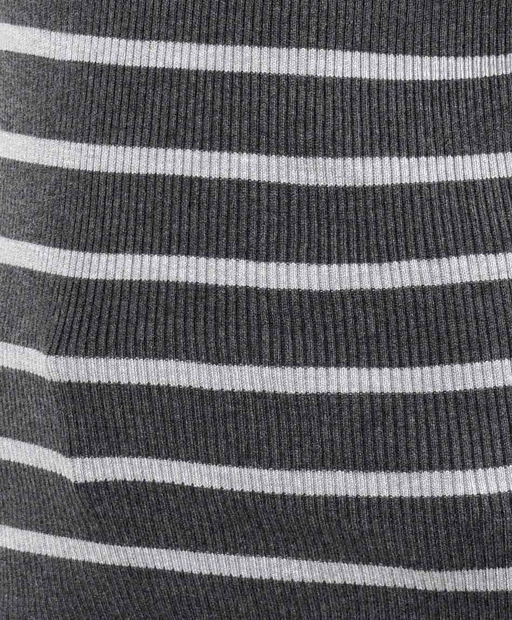 Sweater mujer líneas gris Sweater mujer líneas gris