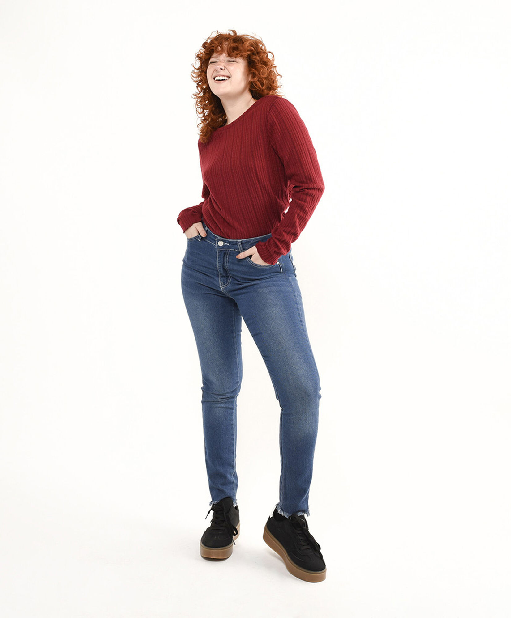 Jeans mujer clásico skinny fit Jeans mujer clásico skinny fit