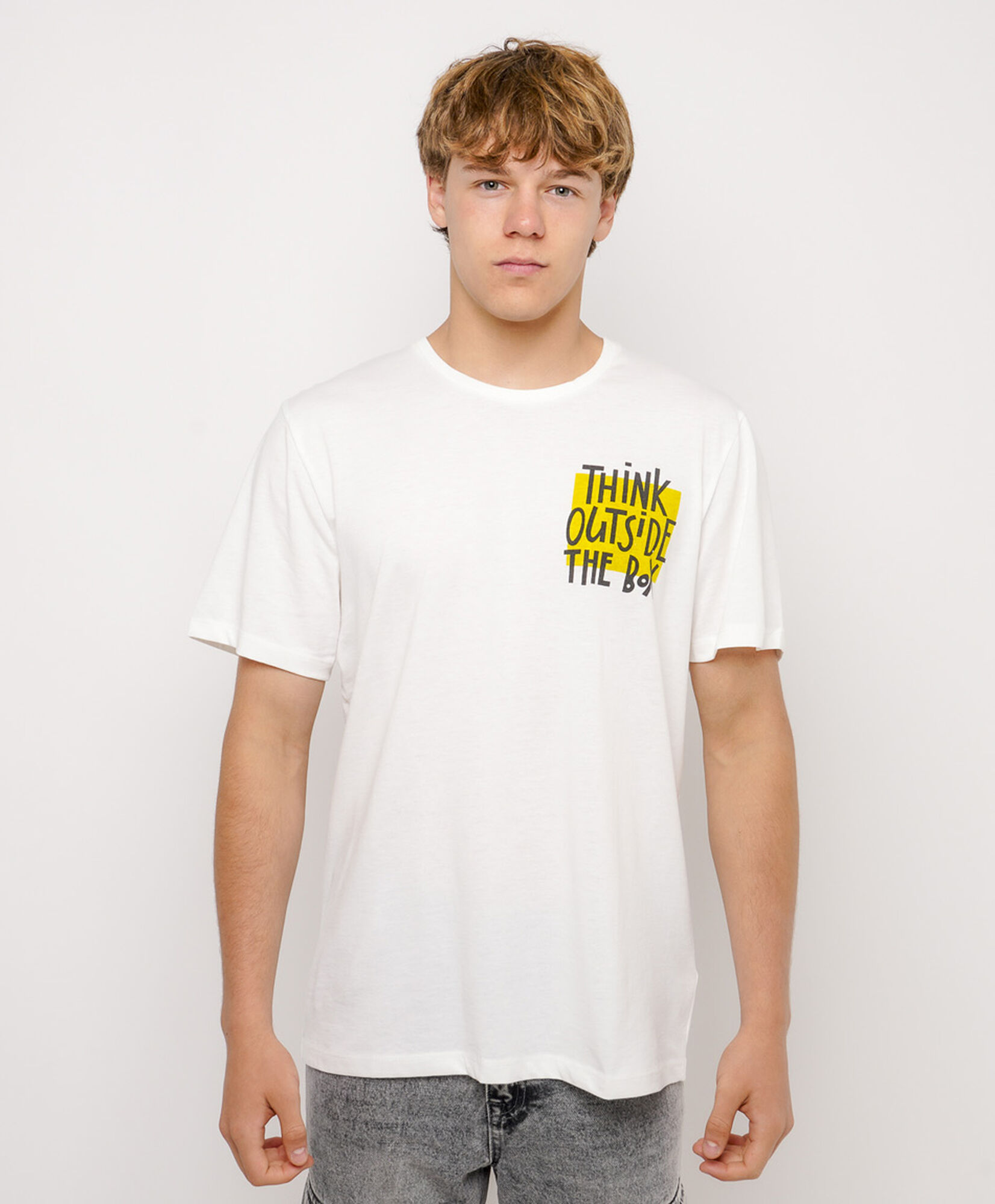 Polera hombre think Polera hombre think