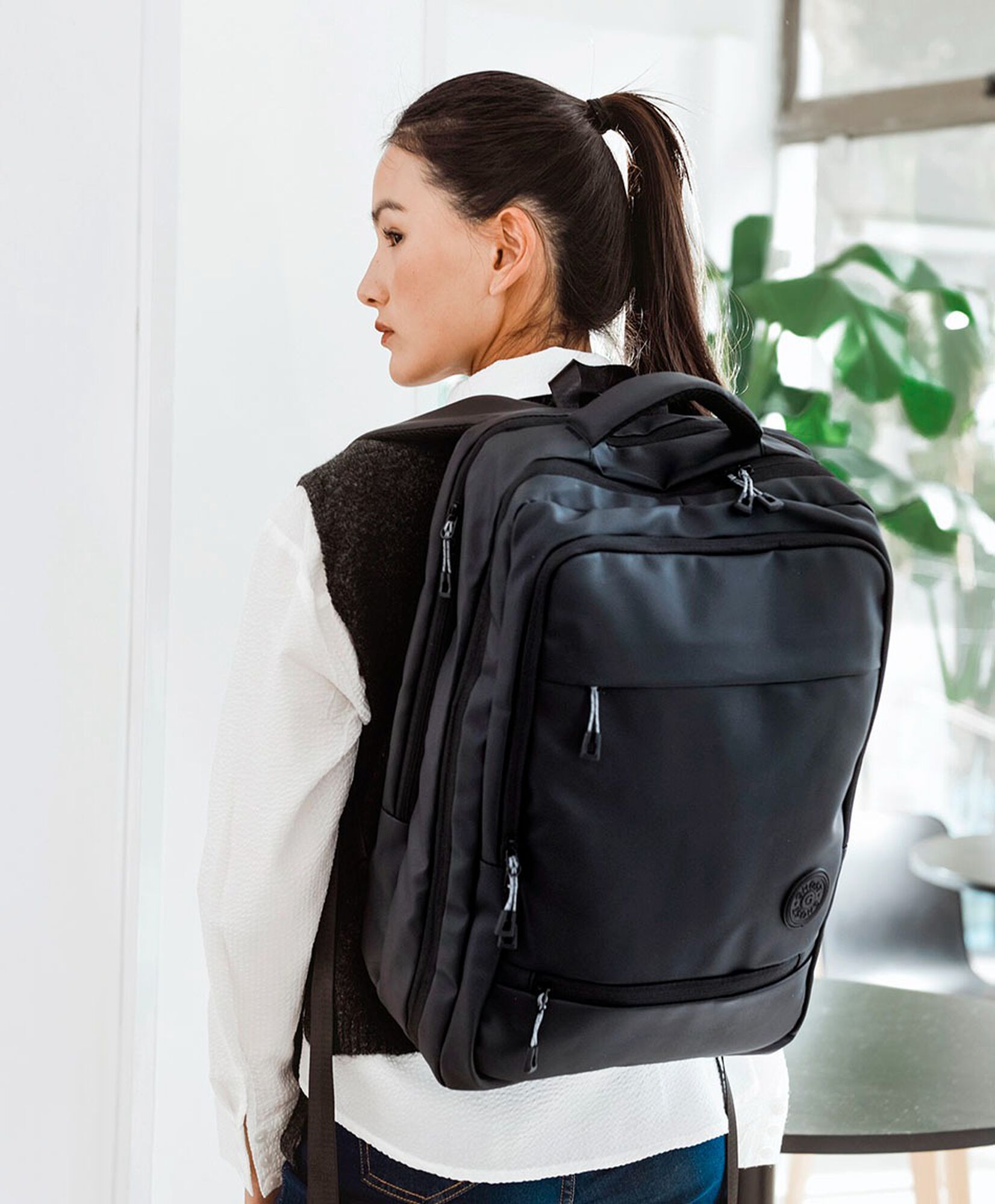 Mochila de viaje negra Mochila de viaje negra