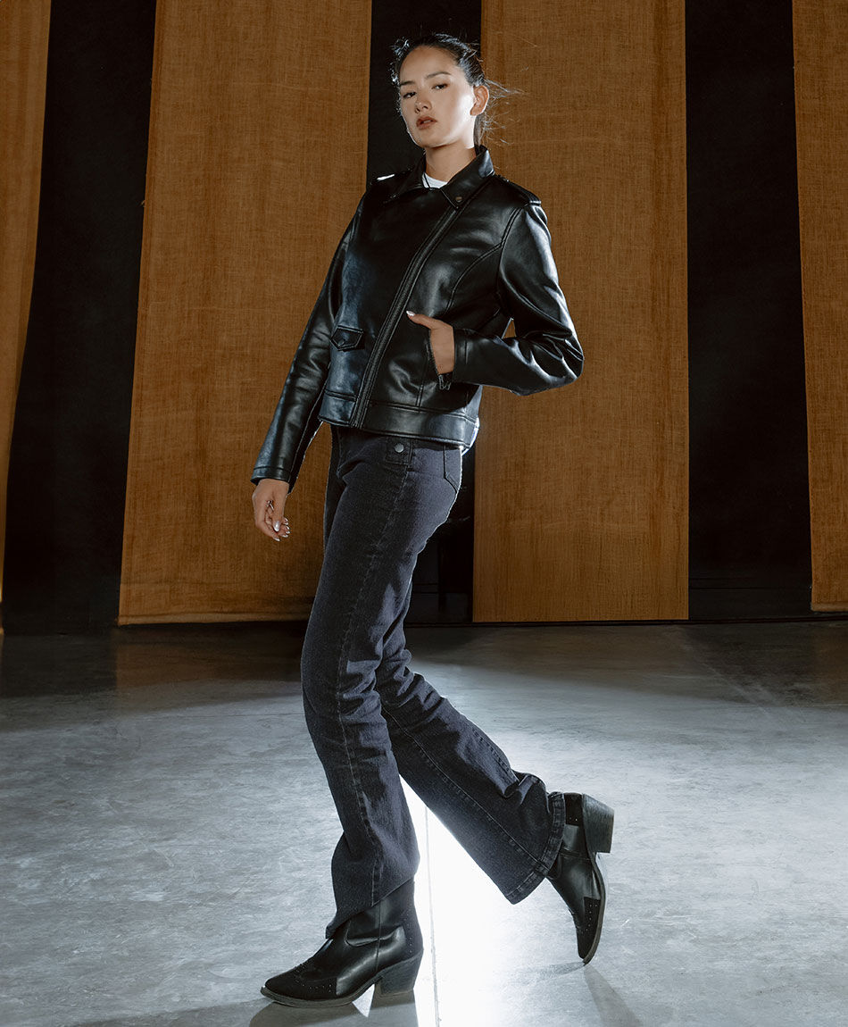 Jeans mujer botones flare