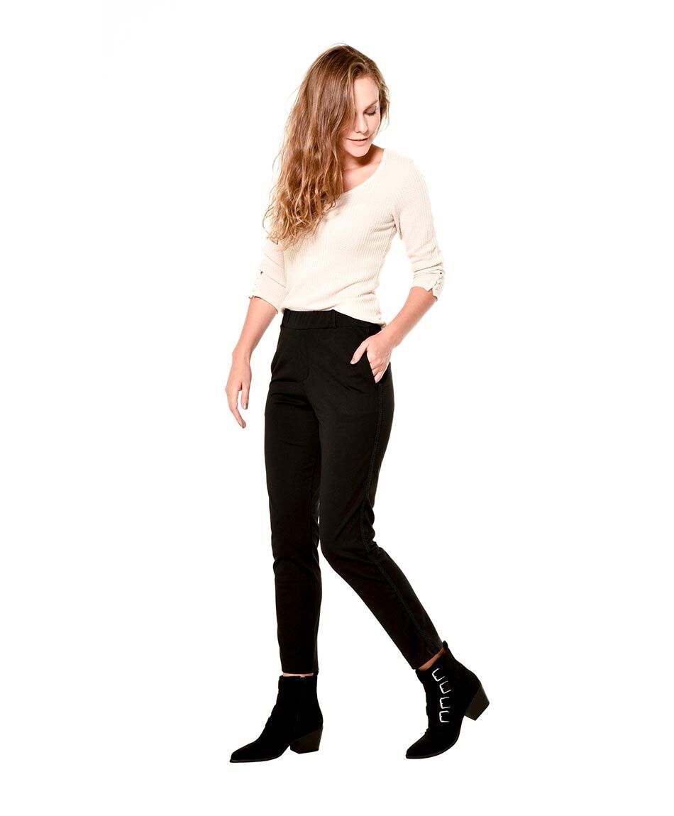 Pantalon contraste