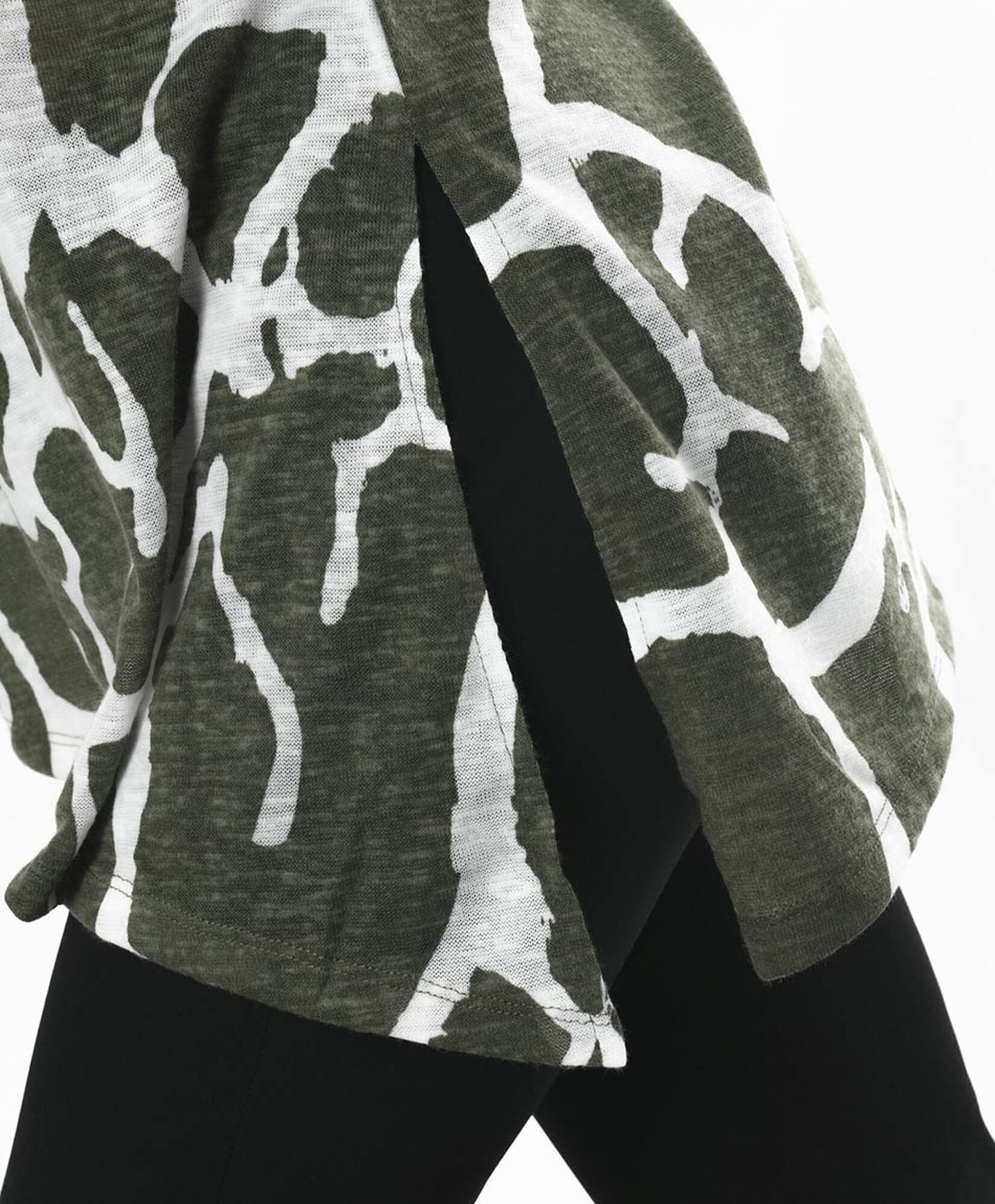 Polera mujer diagonal print Polera mujer diagonal print