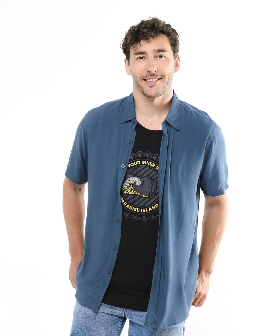 Camisa hombre b&aacute;sica lisa