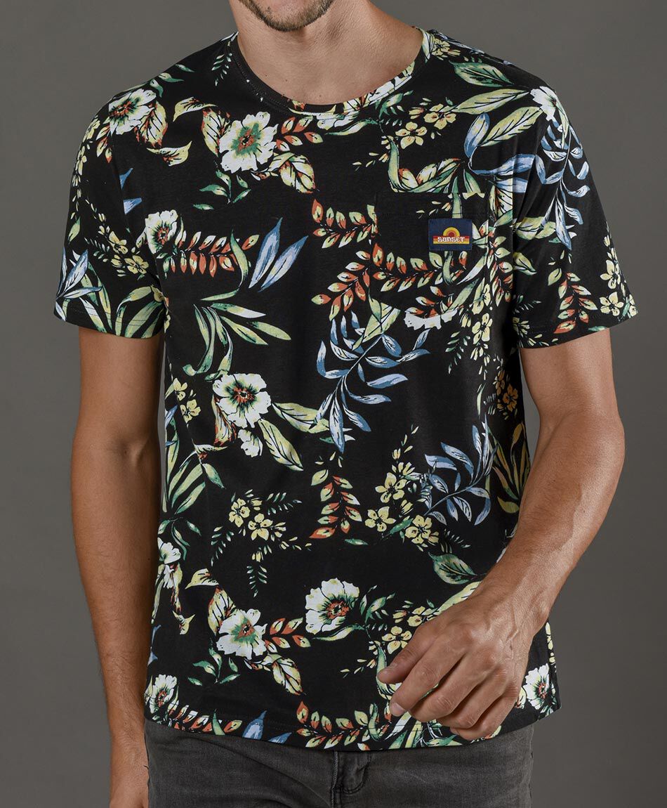 Polera manga corta cuello redondo