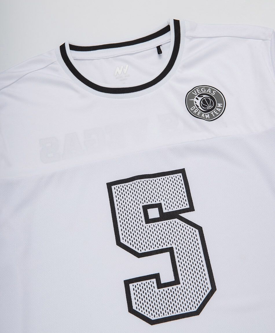 Polera deportiva hombre n&uacute;mero 5