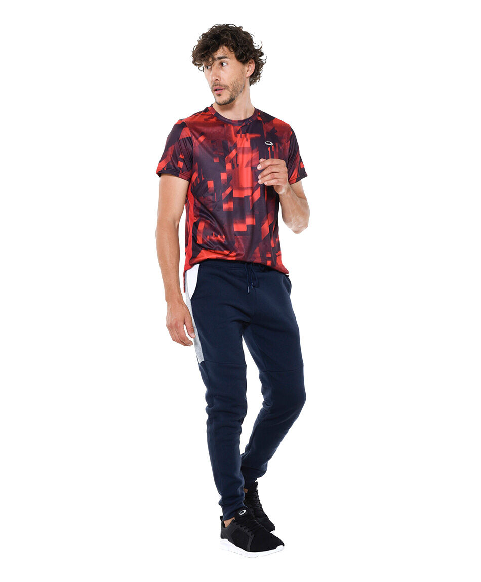 Pantalon deportivo cortes