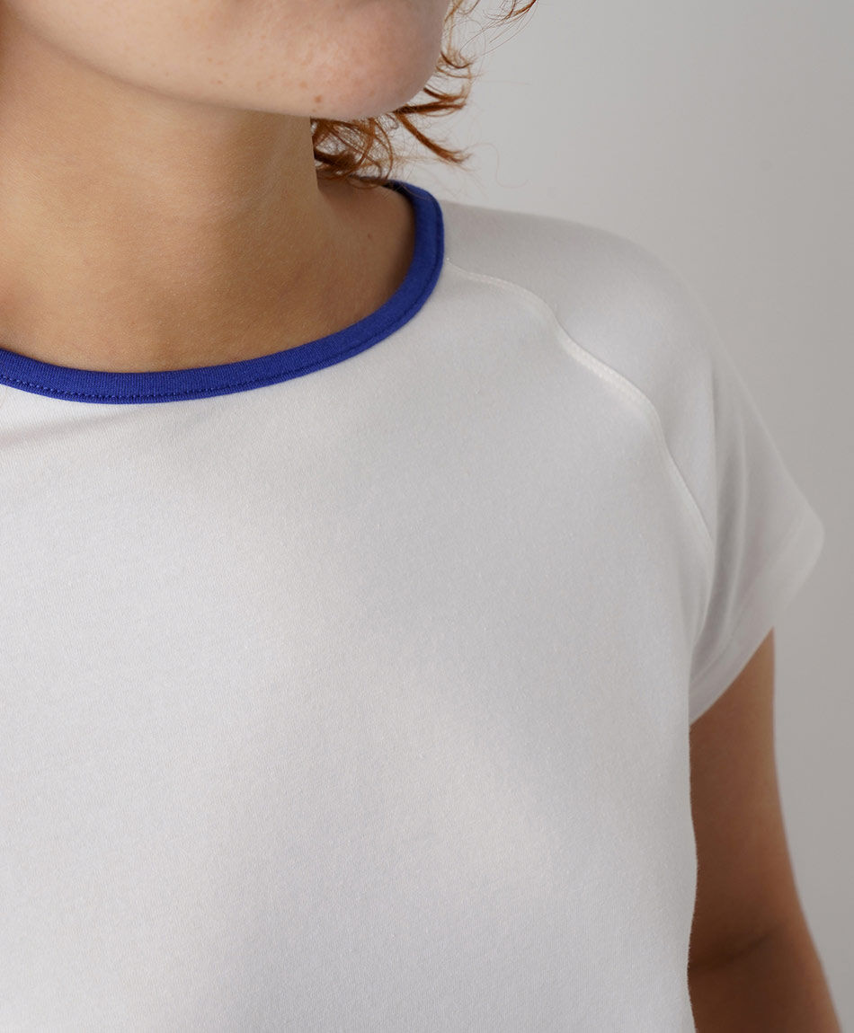 Polera mujer contraste
