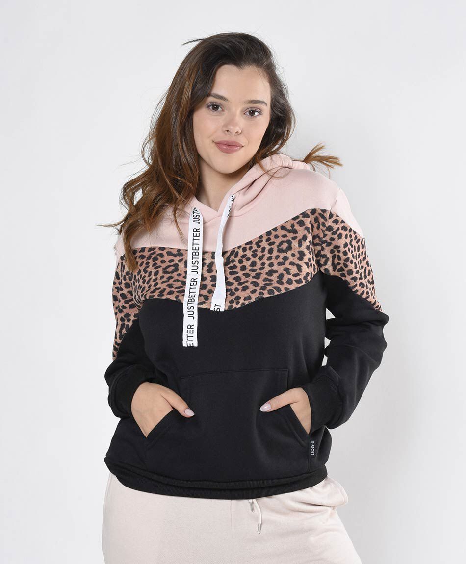 Poler&oacute;n deportivo mujer animal print