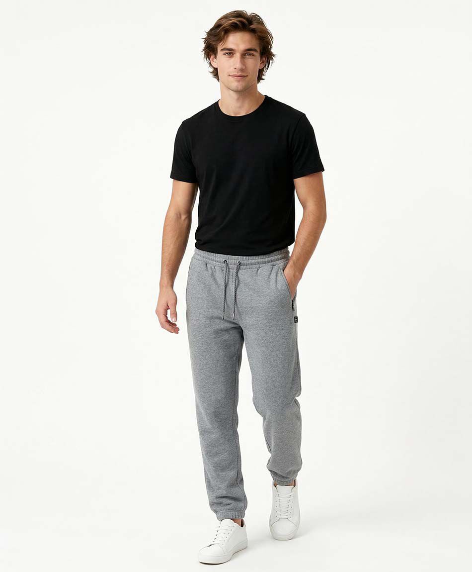 Pantal&oacute;n deportivo hombre rectos