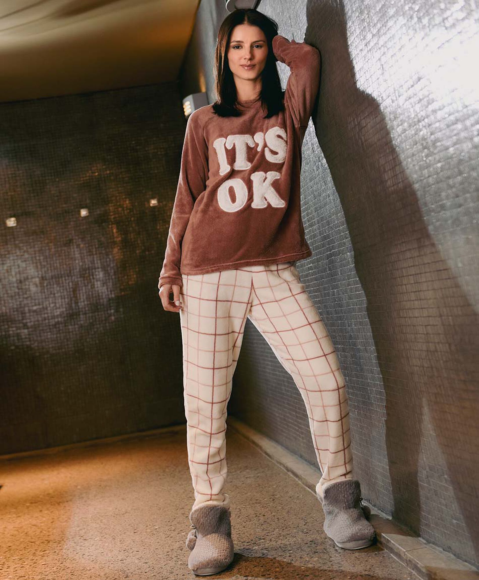 Pijama mujer polar frase y cuadros Pijama mujer polar frase y cuadros