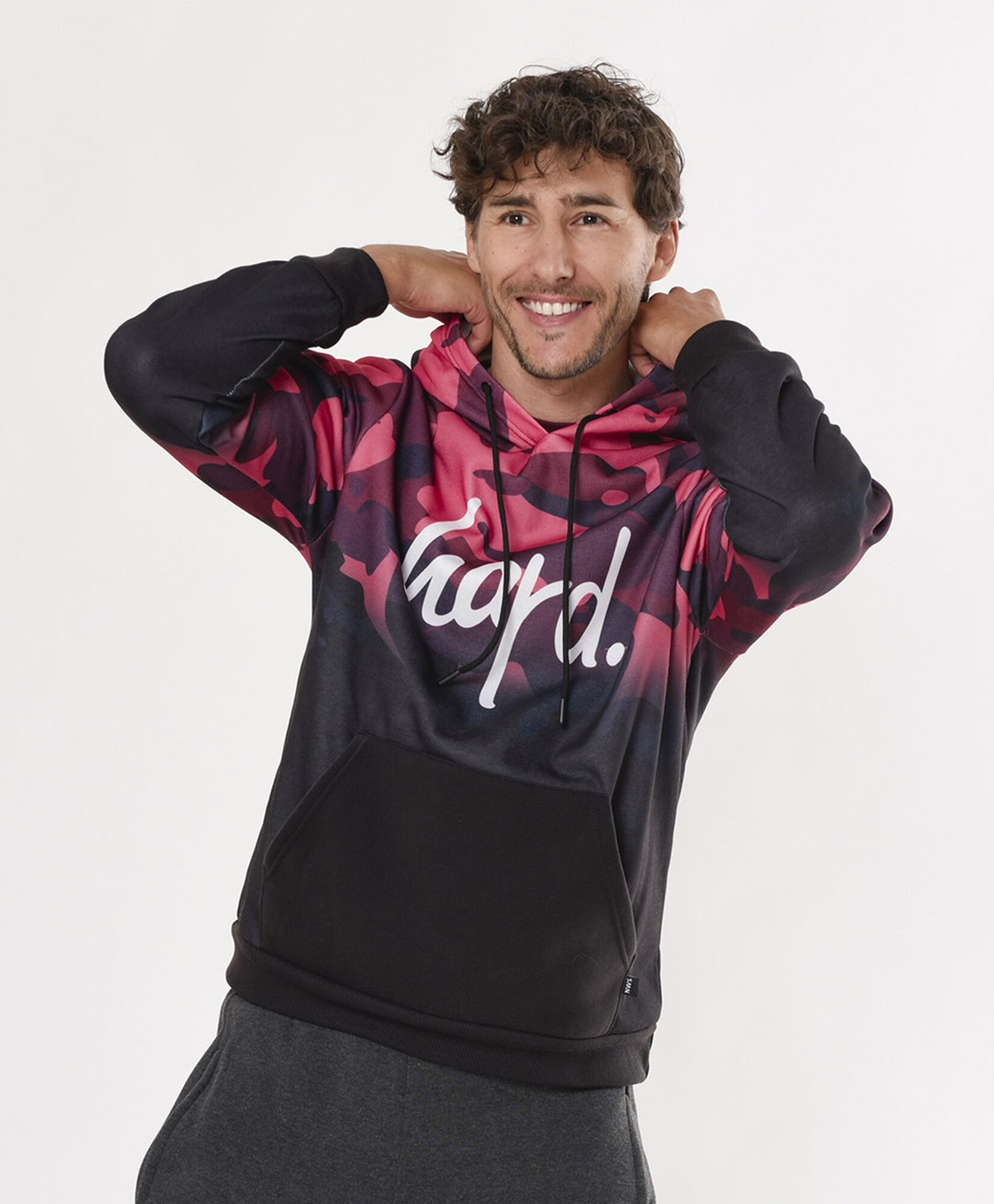 Polerón deportivo hombre camuflado degradé Polerón deportivo hombre camuflado degradé