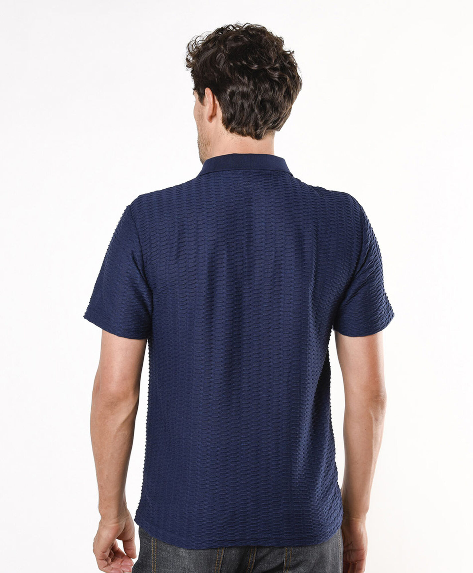 Polera hombre textura cuello piqué Polera hombre textura cuello piqué