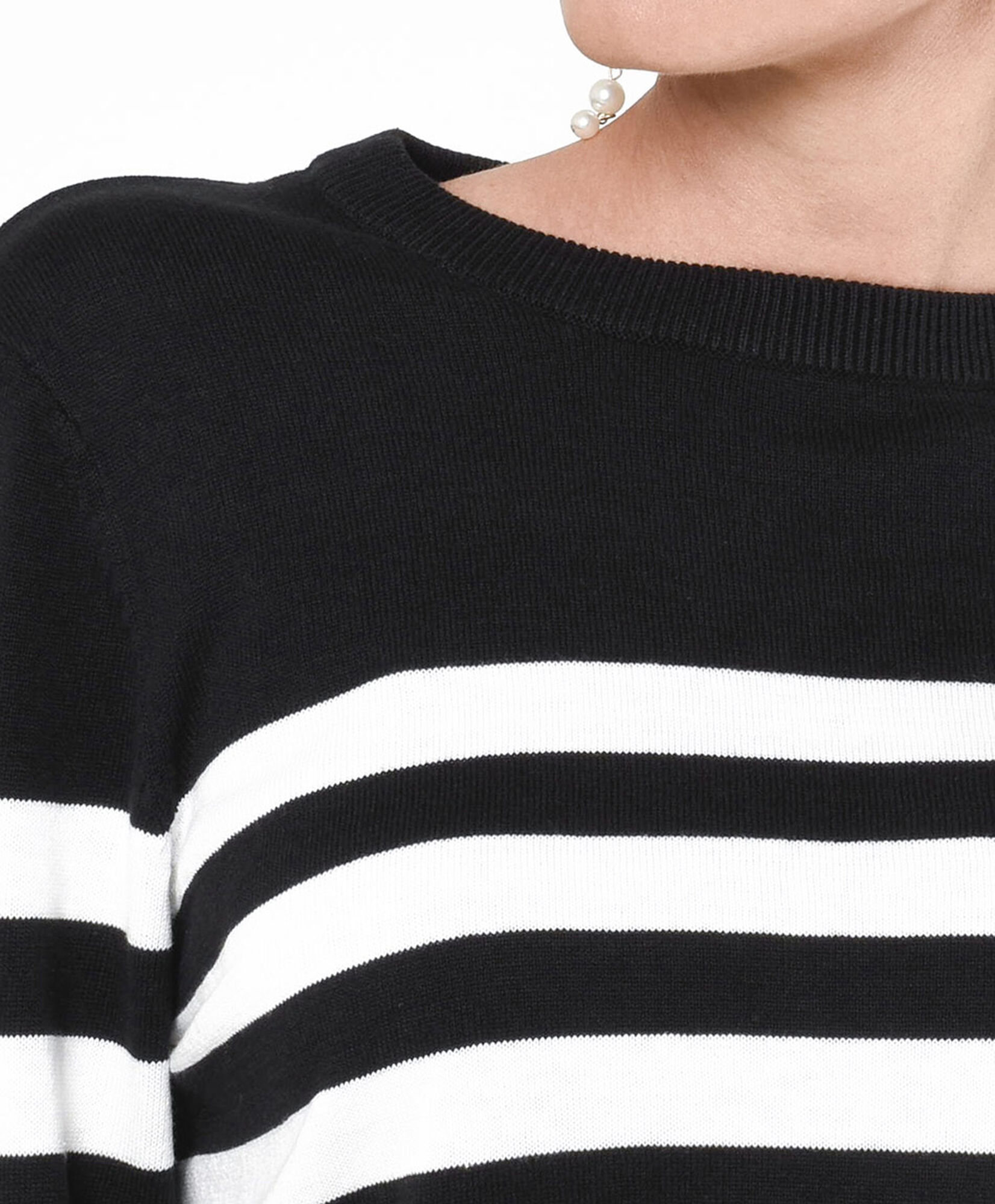 Sweater mujer rayas blanco y negro Sweater mujer rayas blanco y negro