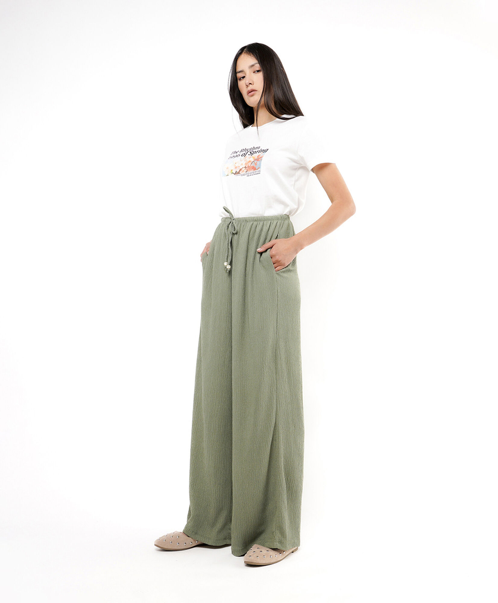 Pantalón mujer amarra cintura Pantalón mujer amarra cintura