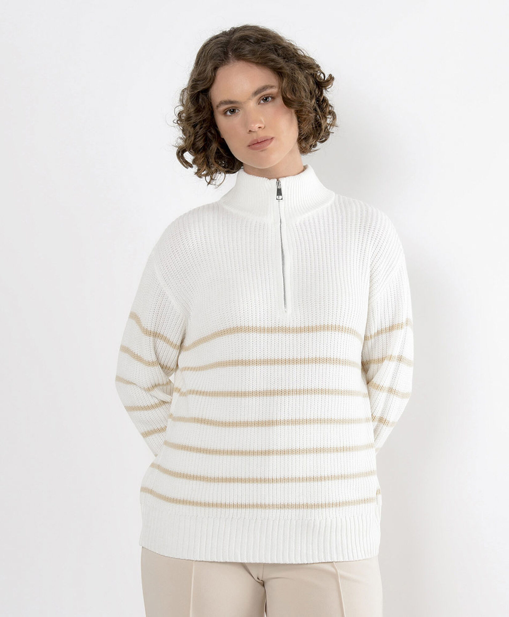Sweater mujer líneas cierre medio Sweater mujer líneas cierre medio