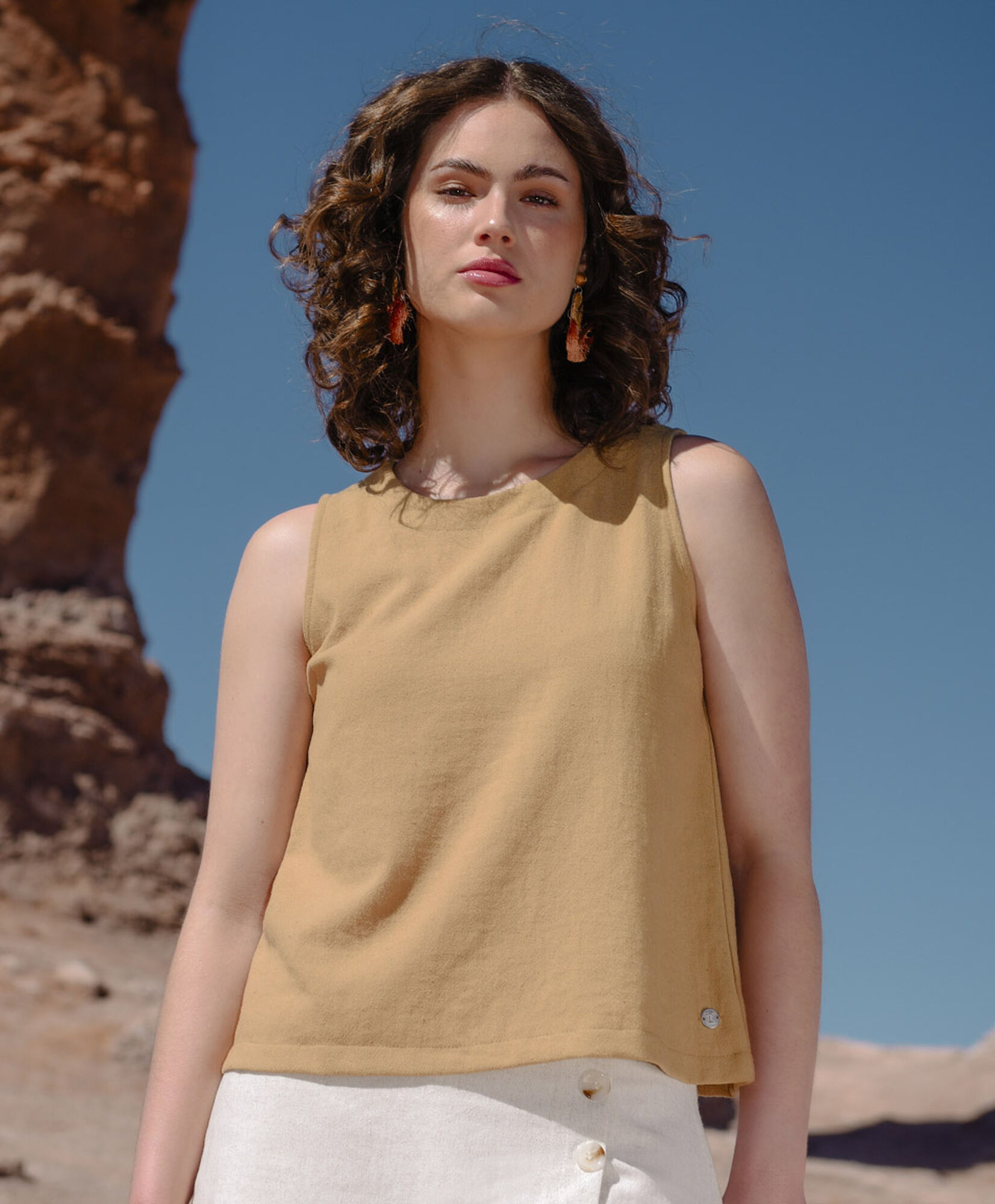 Blusa mujer básica sin mangas Blusa mujer básica sin mangas