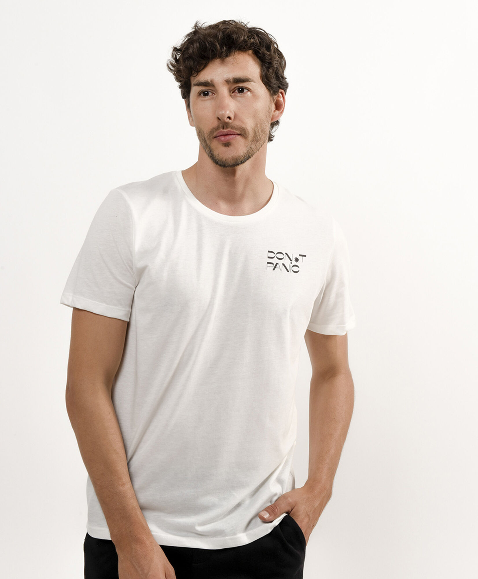 Polera hombre doble estampado dont panic Polera hombre doble estampado dont panic
