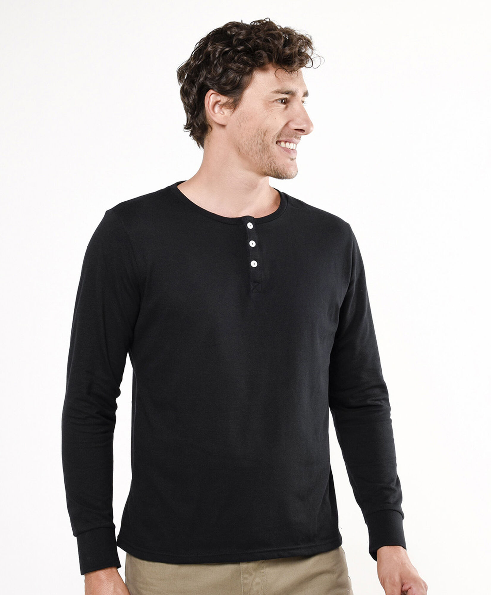 Polera hombre triple botón Polera hombre triple botón