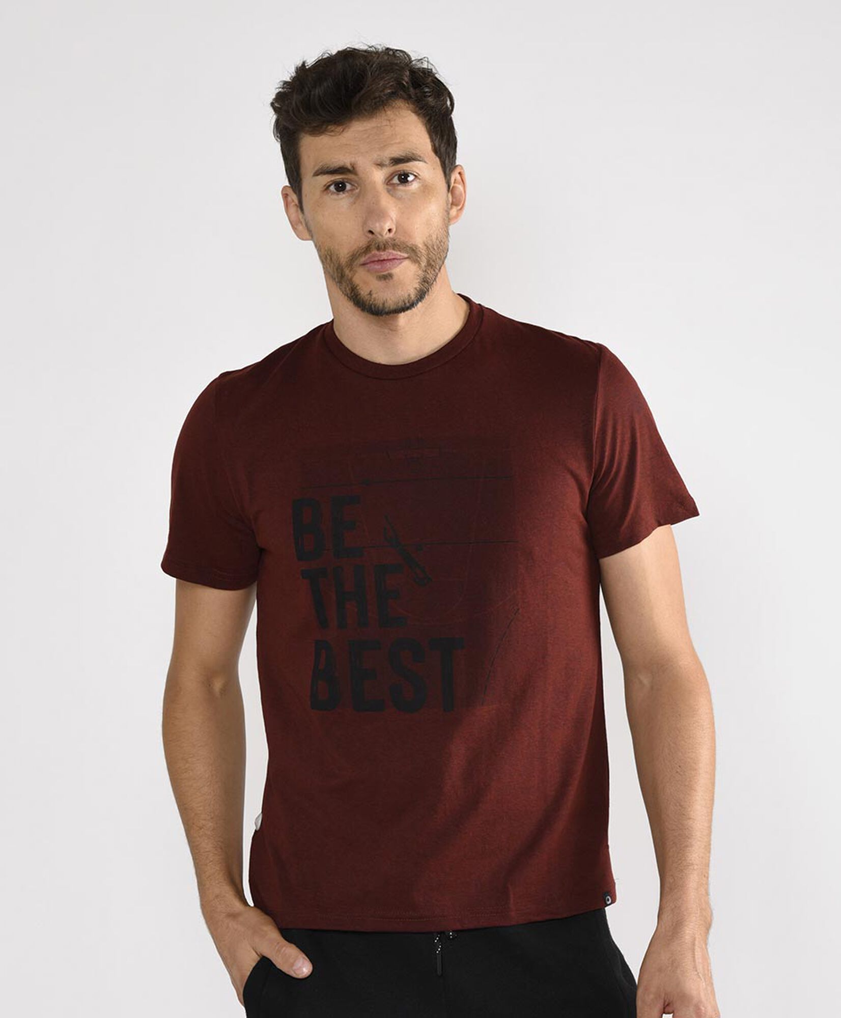 Polera deportiva manga corta cuello redondo Polera deportiva manga corta cuello redondo