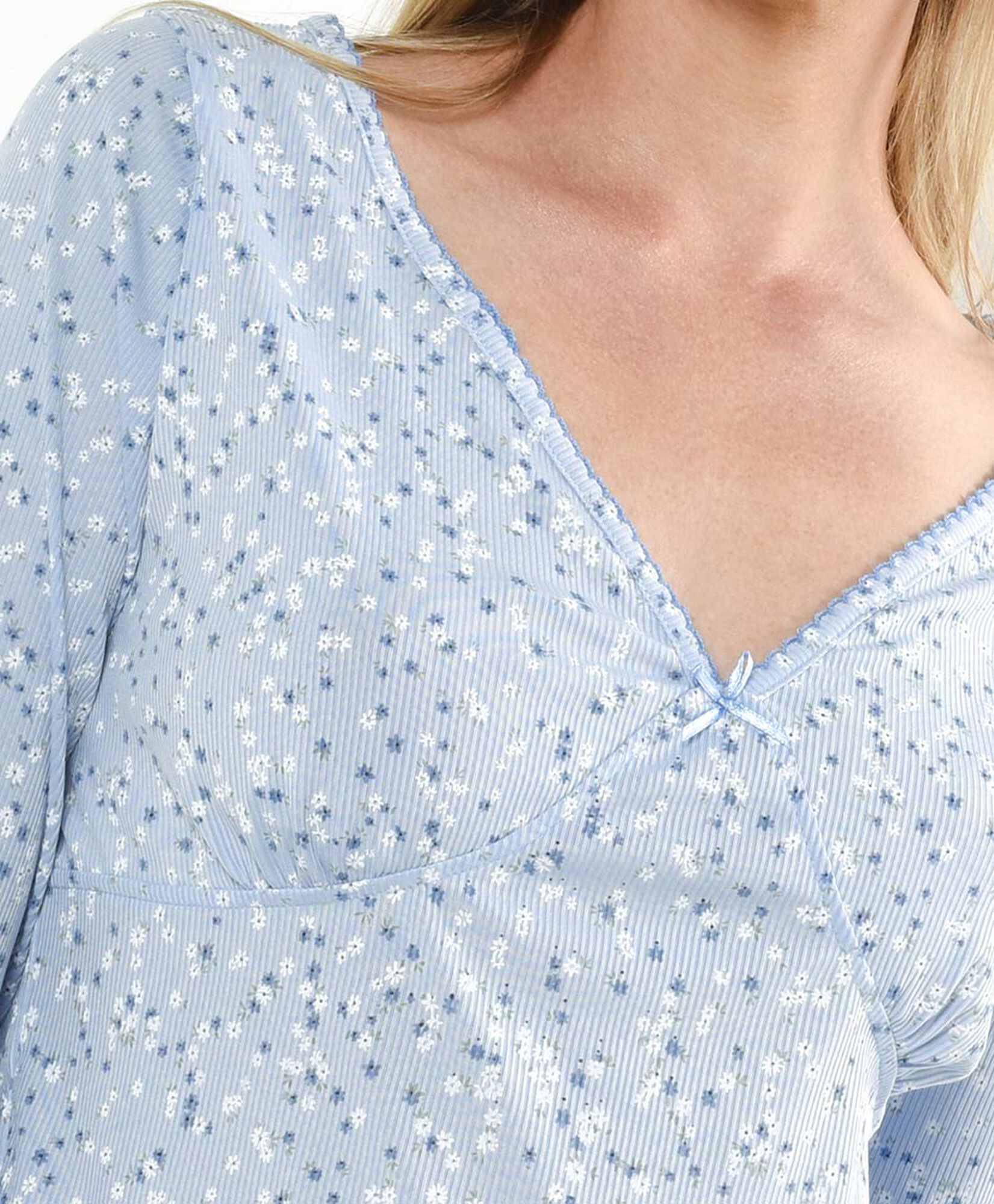 Pijama mujer floreado azul Pijama mujer floreado azul