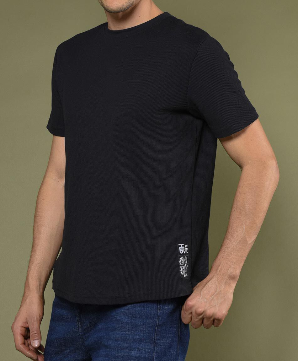 Polera manga corta cuello redondo