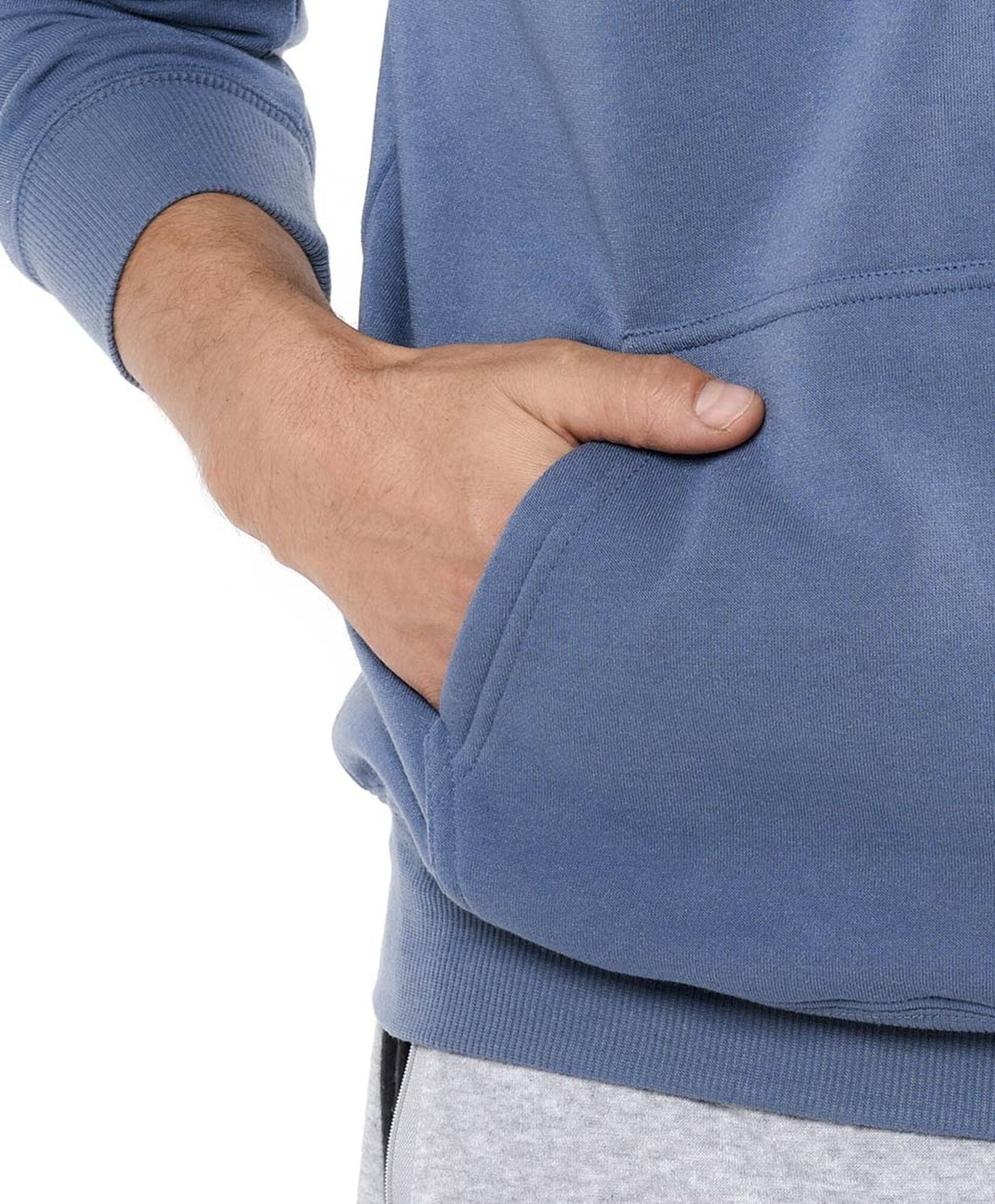 Polerón deportivo hombre línea azul Polerón deportivo hombre línea azul