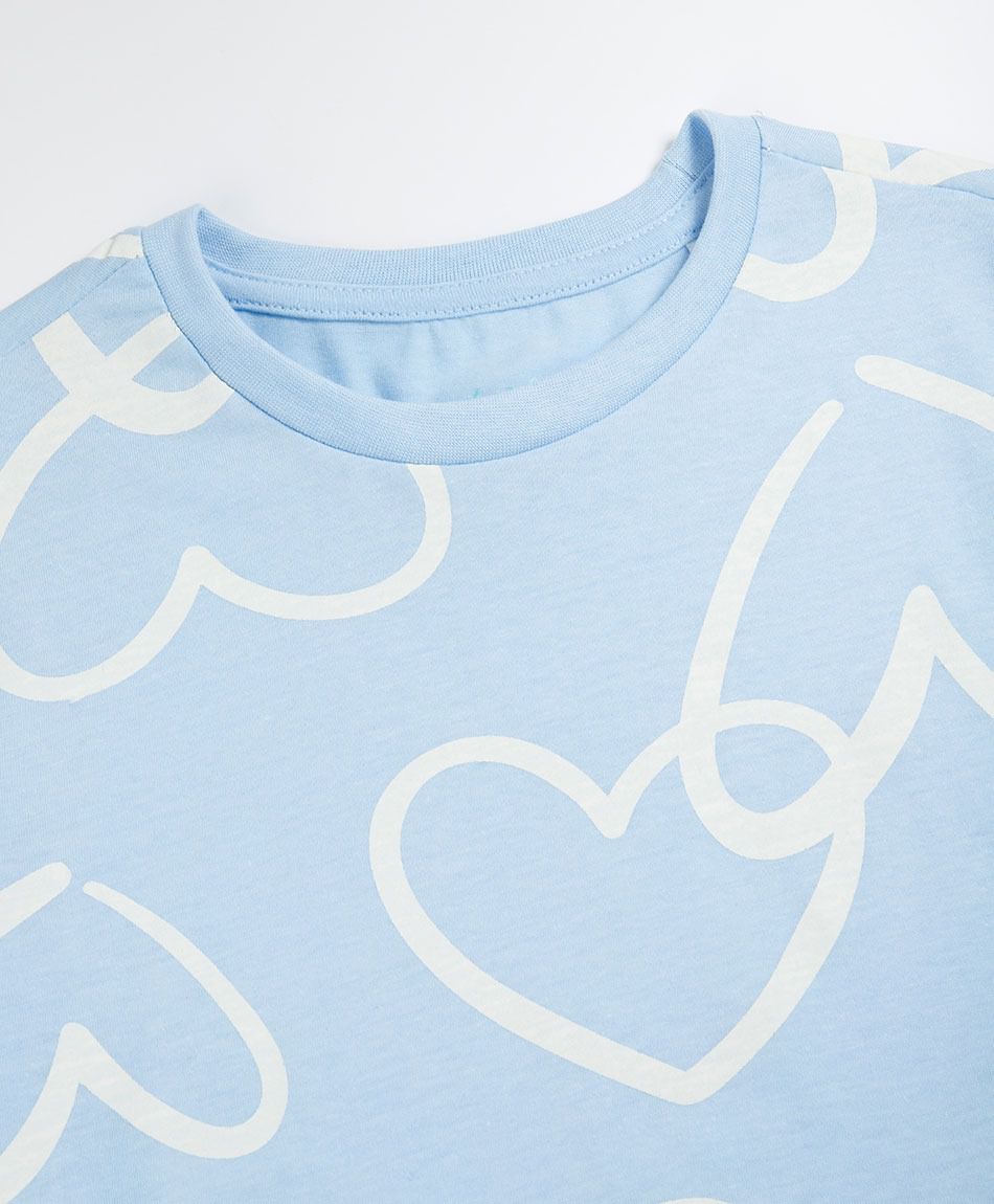 Polera ni&ntilde;a corazones