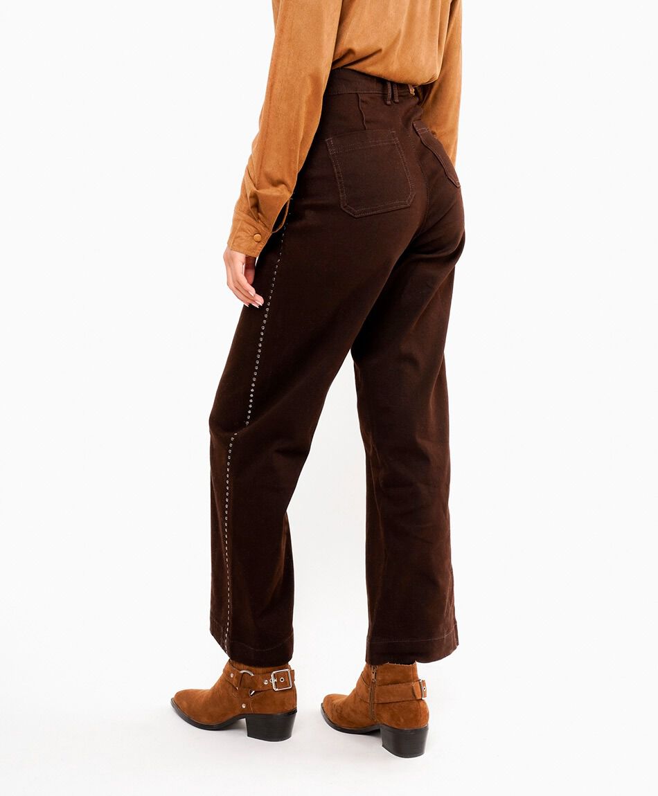 Jeans mujer tiro medio marr&oacute;n