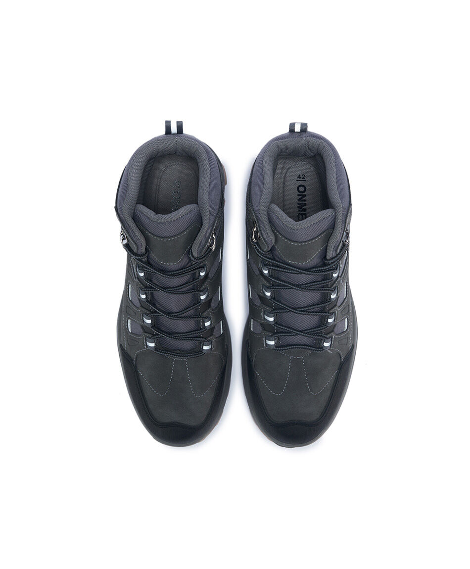 Bot&iacute;n hombre trekking gris